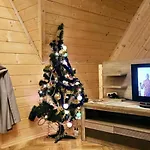 Шале Eco Z Duzym Ogrodem I Widokiem Мужасихле