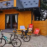 Eco Z Duzym Ogrodem I Widokiem Шале Мужасихле