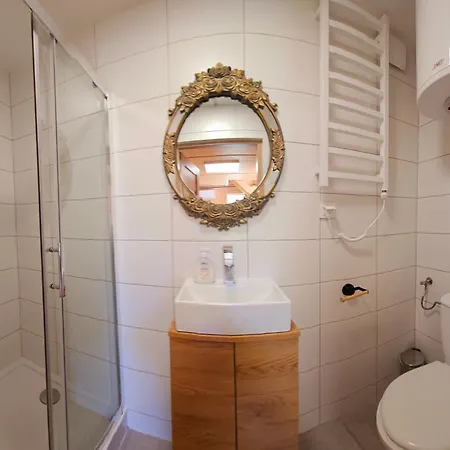 Mini Eco Z Dużym Ogrodem I Widokiem Domek alpejski *