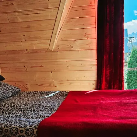 Mini Eco Z Dużym Ogrodem I Widokiem *