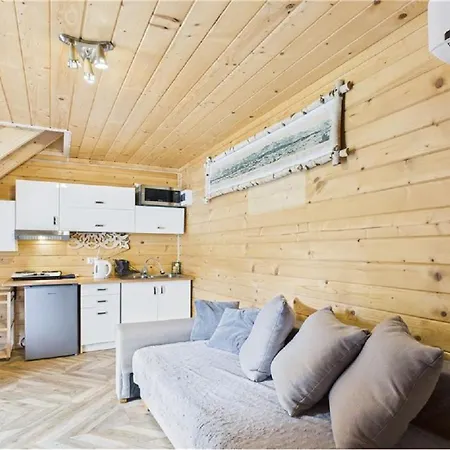 Eco Z Duzym Ogrodem I Widokiem *