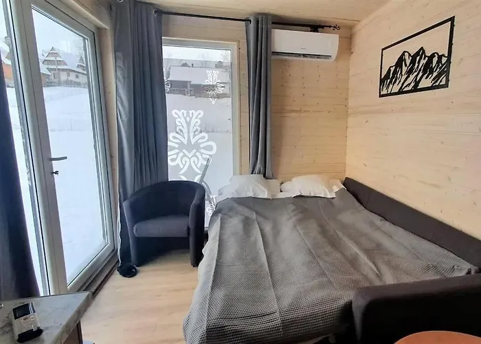 Eco Z Duzym Ogrodem I Widokiem בקתה *