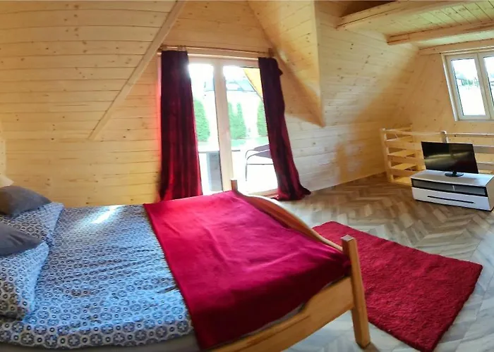 Eco Z Duzym Ogrodem I Widokiem בקתה מורזאסיחלה