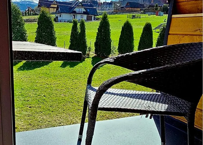 Eco Z Duzym Ogrodem I Widokiem בקתה