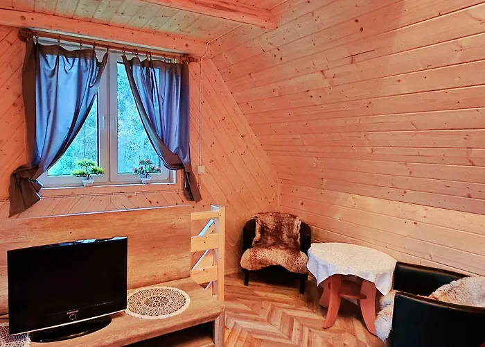 Eco Z Duzym Ogrodem I Widokiem מורזאסיחלה